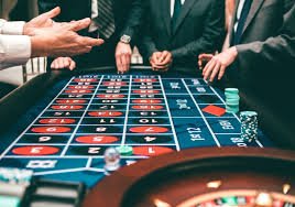 Antarmuka permainan JILI di slot bos dengan tampilan gulungan dan fitur bonus